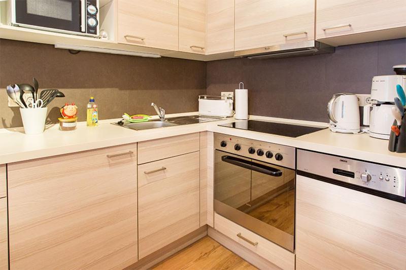 H&H Apartments Im Herzen Der Stadt Teilweise Mit Balkon Ruhig Zentral Modern Mit Kueche Greifswald Kültér fotó